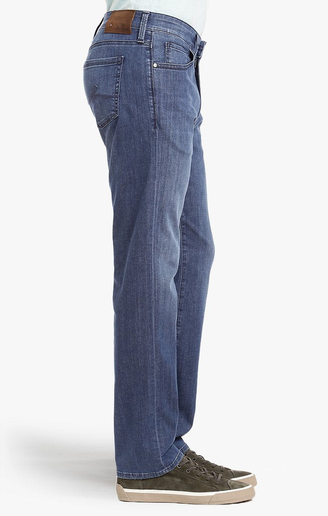 34 Heritage - Courage Straight Leg Jean